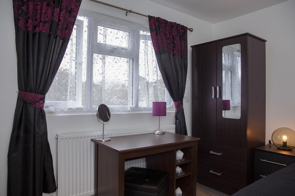 Gooseacre Rooms Harrow Quarto foto
